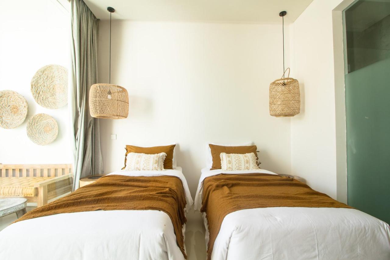 Pelangi 148 Beach Suites Seminyak  Exterior photo