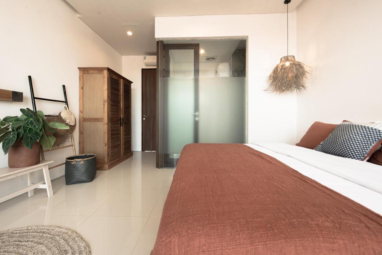 Pelangi 148 Beach Suites Seminyak  Exterior photo